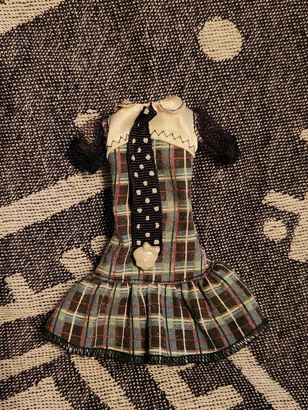 Monster High Frankie Stein 1st Wave School Uniform Doll Dress